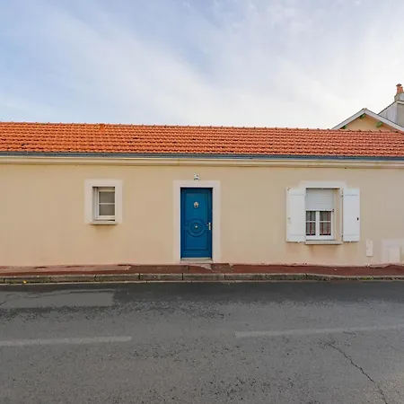 Au Paradis Des Hotes - Ile Bed & Breakfast Fouras