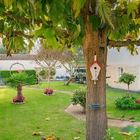 Au Paradis Des Hotes - Ile 3* Fouras