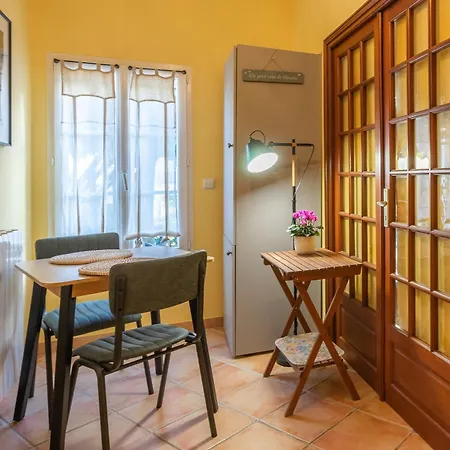 Au Paradis Des Hotes - Ile 3*